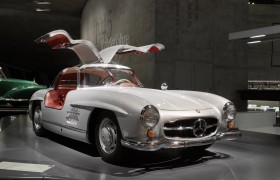 Mercedes-Benz Museum - Mercedes-Benz Museum GmbH
